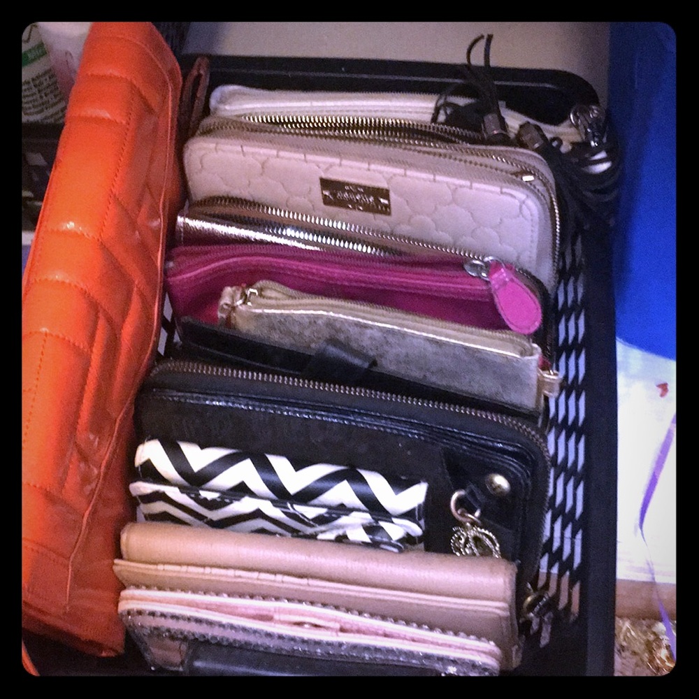 Bundle of wallets and clutches
